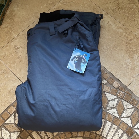 Men’s ski pants size 3xl - Picture 3 of 4